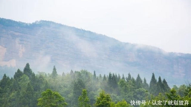 川北的旅游城市，已有2300多年的建城史