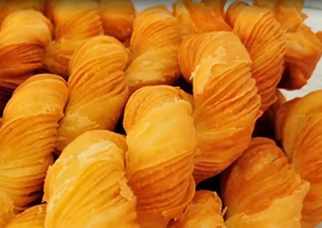 美食|独家秘制千层麻花,口感酥脆内里松软,实在是太好吃了