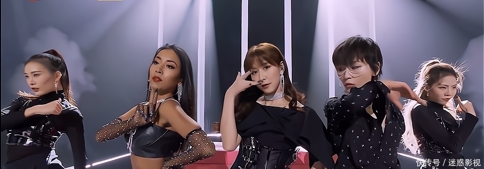 蘇茉爾|初次唱跳就驚艷全場，胡靜憑什么在《浪姐》公演拿到高分？