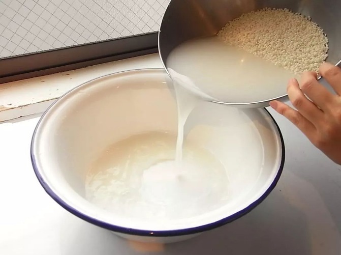 蒸米饭|只用水蒸不出好米饭！牢记5个技巧，米饭油亮松软，香甜不发黏