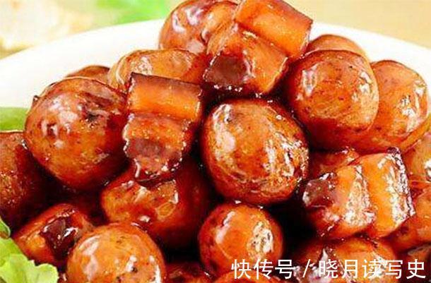 晒黑|秋季太阳暴晒紫外线强孩子出门易晒黑，多吃黄金菜，补充维C美白