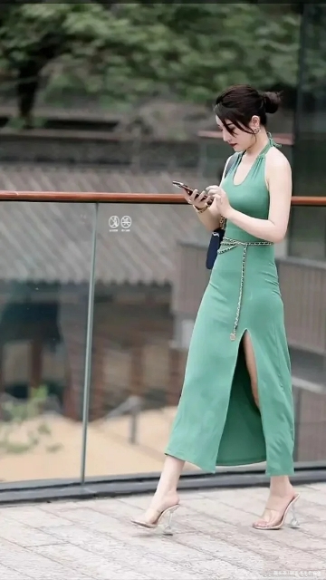 蓮步&七絕·急趨蓮步楚腰柔