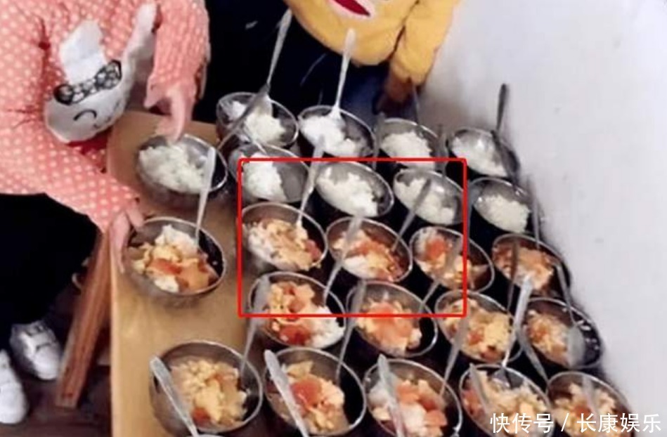 天价|妈妈溜进幼儿园,发现“天价午餐”真面目,宝妈:我们好欺负?