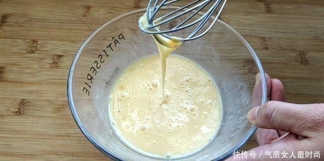 5分钟准备工作，才几毛钱一个的自制蛋挞，学会再也不用出去吃了