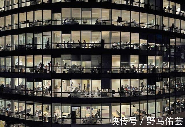 富士康|接二连三的出事,拼多多出了什么问题别让人们的担忧成为现实