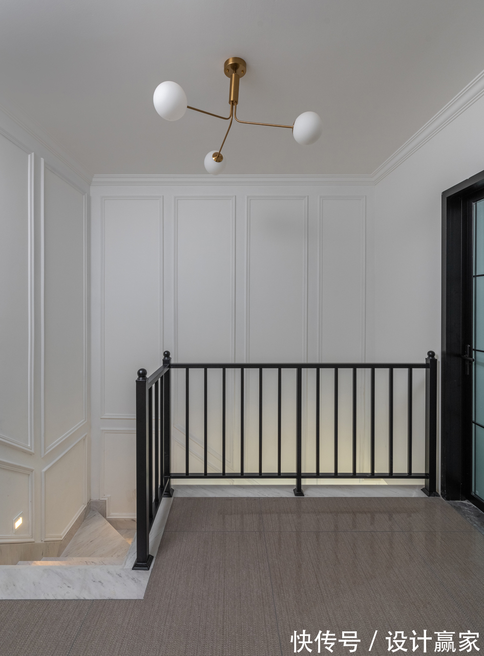 自由地带|200㎡法式叠拼,庄重浪漫有格调,叫人爱得不行