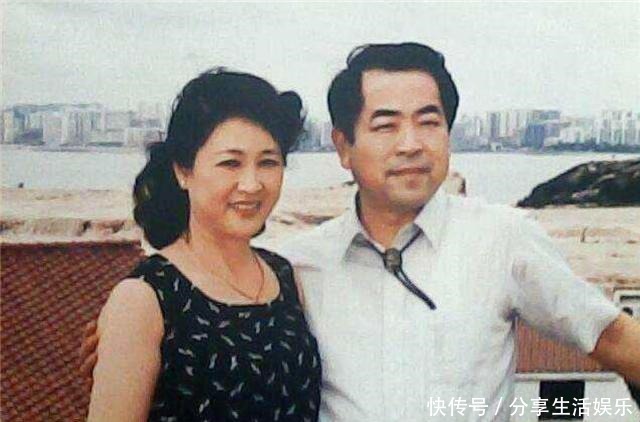  女儿|为爱情奋不顾身的范曾，宁与女儿绝交，也要把别人的儿子当亲儿子