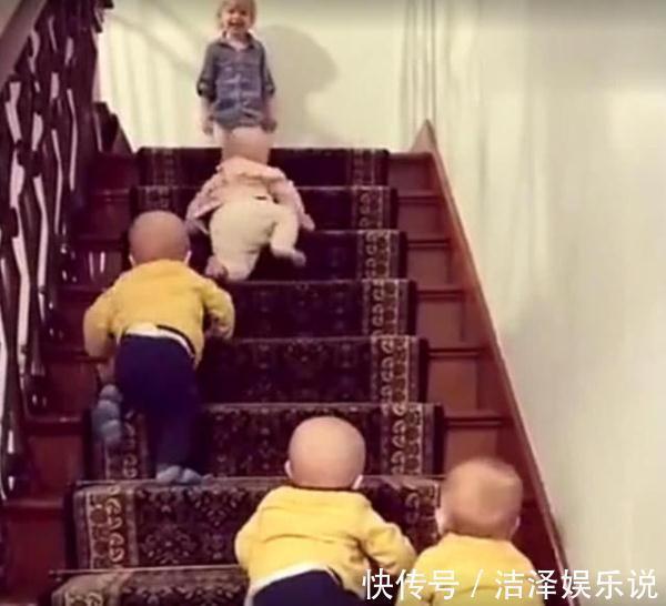 喜感|姐姐带四胞胎上楼梯,画面太有喜感了,妈妈看见了哭笑不得