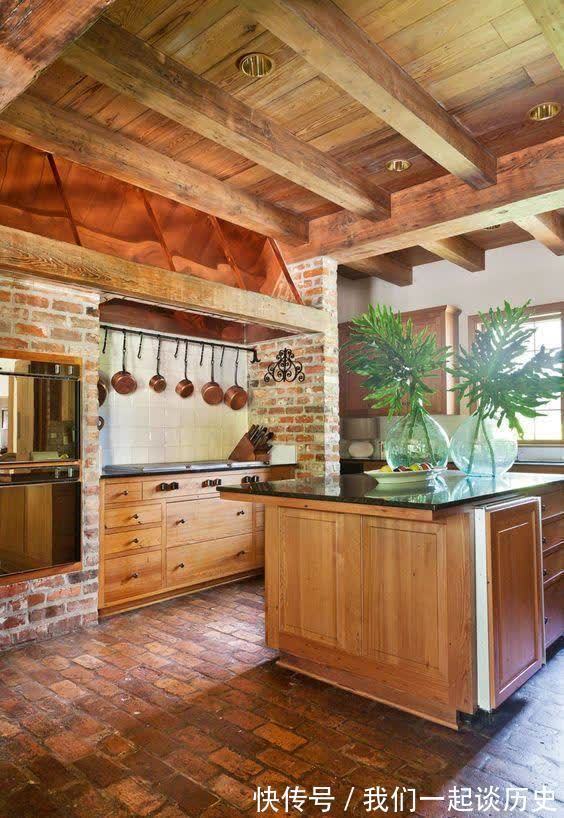 地砖|邻居坚持用红砖铺地,省下一半装修费,看完效果大家争相模仿!