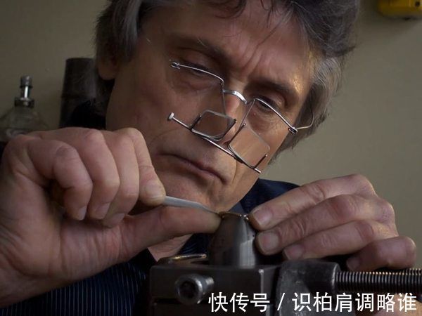 birkin$To'p Brands 篇一:爱马仕:全世界女性最想拥有的奢侈品