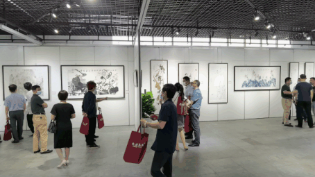 梁岩|丹青结同心，彩墨颂党恩—梁岩、刘永泽、罗丹青书画联展揭幕