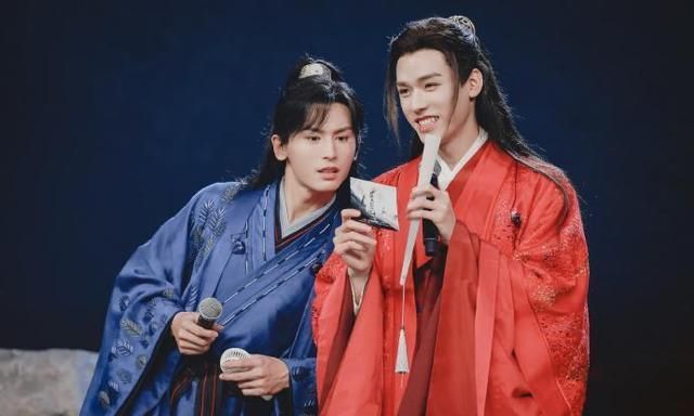 一场演唱会让龚俊张哲瀚无所遁形,粉丝消耗偶像热度还不自知