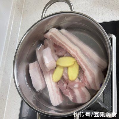 红烧肉|简单易做软糯可口的红烧肉