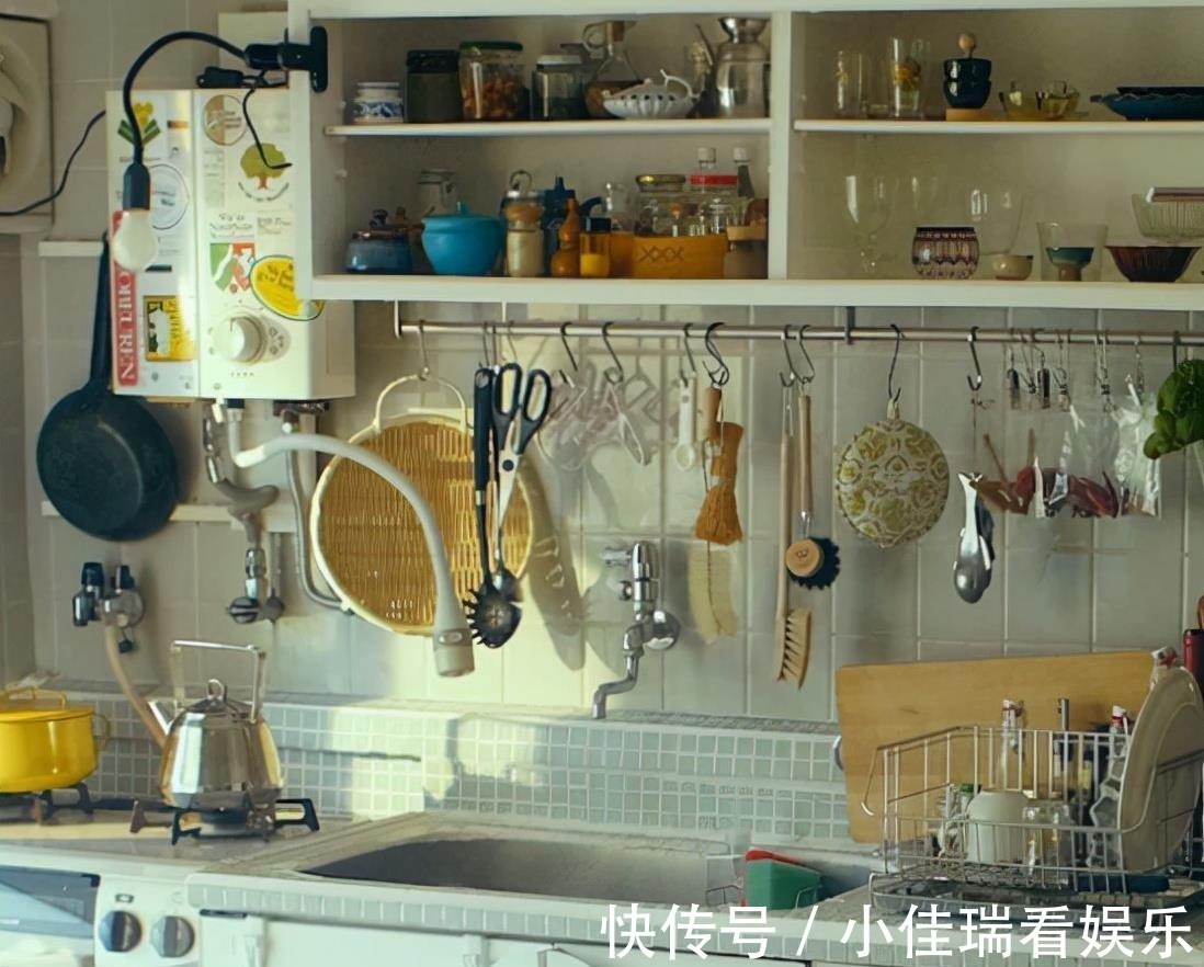 简约风|日本主妇的“简约风”家居,布置精简,装饰朴素,这样的房间很美