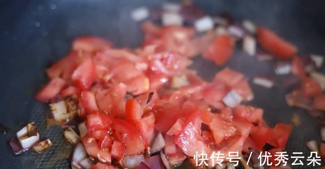 西红柿|美味可口的番茄燕麦烩饭，制作简单，营养又健康！