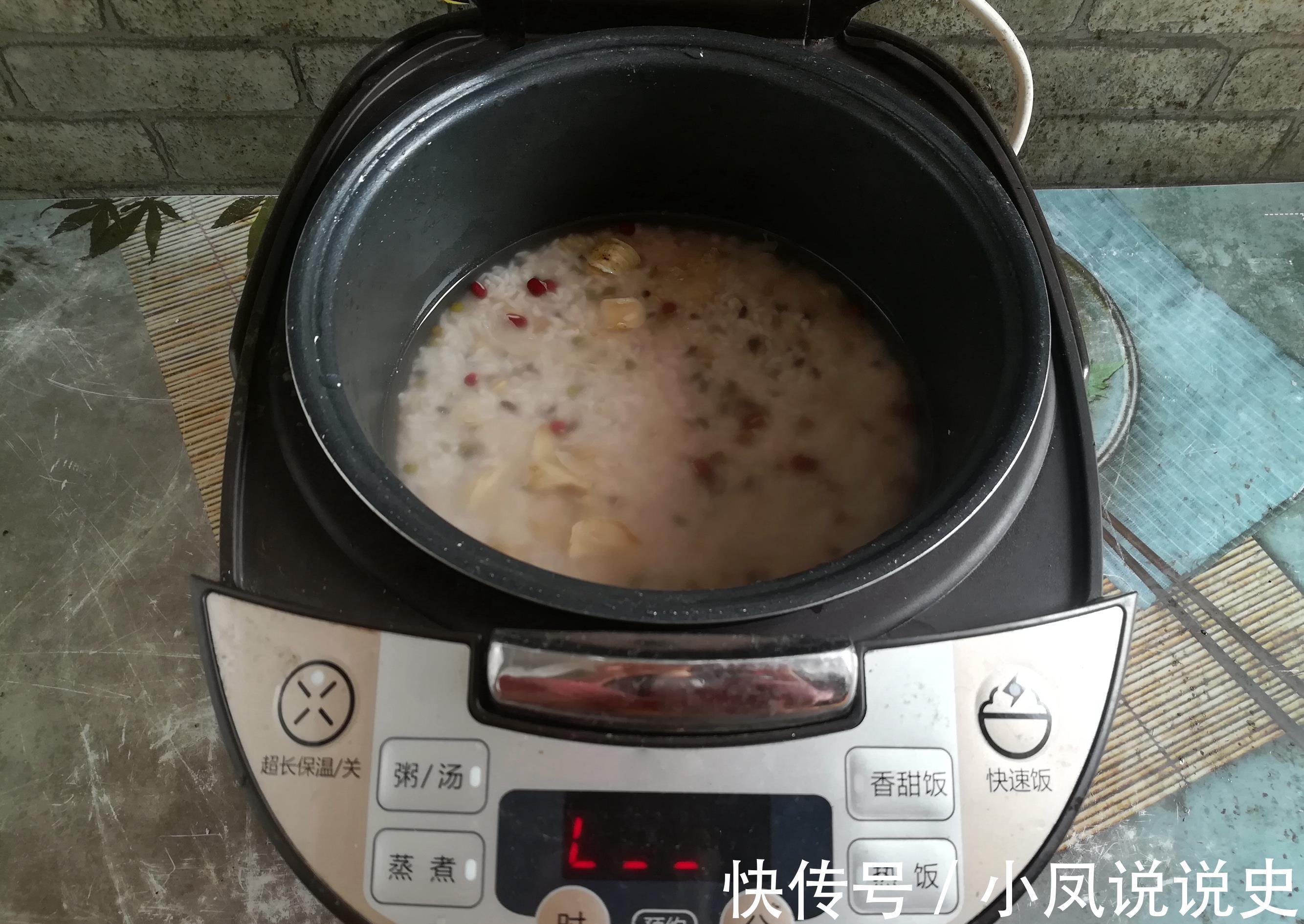 大米饭|瘦身不吃主食？万万不能这么做，米饭里加这几样，吃2碗也不胖