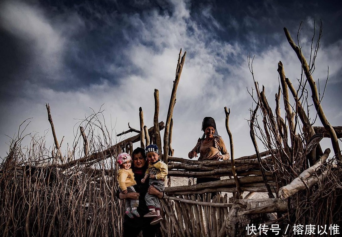 沙漠中|塔克拉玛干沙漠里的神秘民族，在此生活四百年，至今不知从何而来