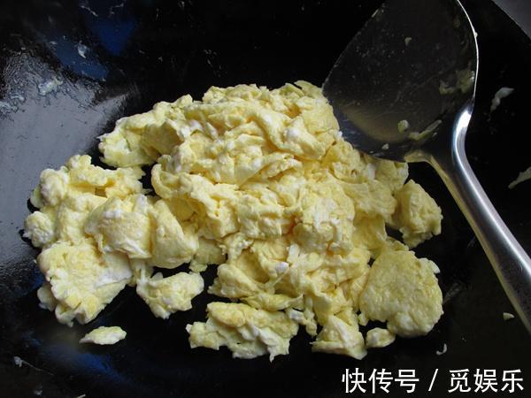 洋葱|它是对女性最好的蔬菜,隔三差五吃一点,脂肪不见了,皮肤更细腻