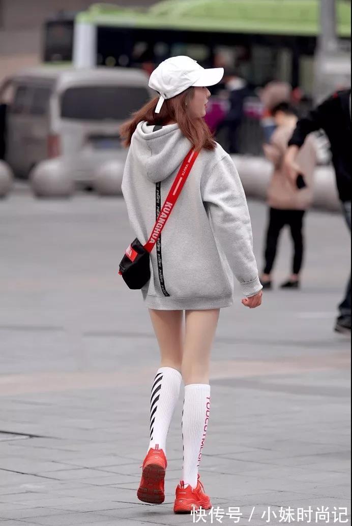 百搭 在初秋 怎么能少的了一件休闲百搭的衣服?你值得拥有