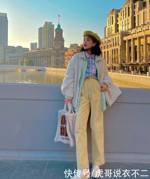 冬春交际，穿搭“神器”原来是它，单穿叠穿都很时尚