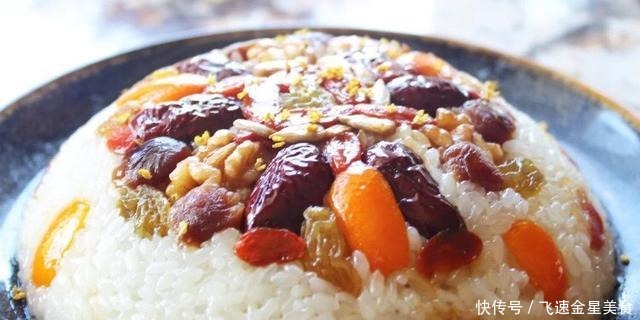 年夜饭，团圆别忘了吃它，加上果脯红豆沙上锅一蒸，比汤圆寓意好