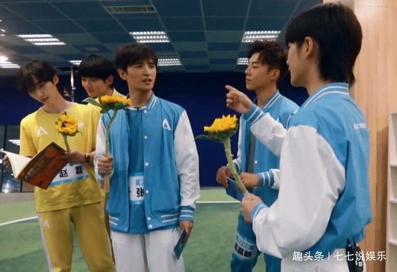 创造营有多少富二代何洛洛家里有船,周震南住别墅有3个保姆