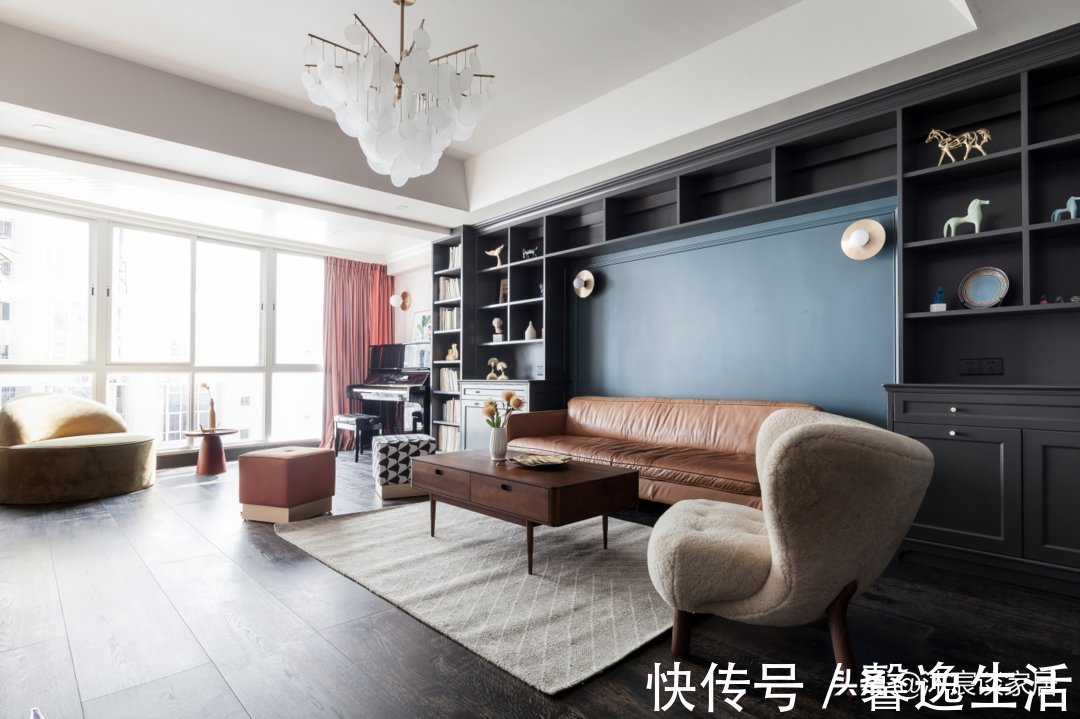 女主人|走进她家，就被复古优雅的氛围吸引，果然有质感的空间住着更舒适