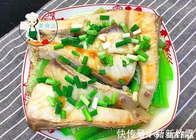 鱼腩|丝瓜和它是天生一对，蒸一蒸8分钟出锅，鲜到流口水，简单又营养