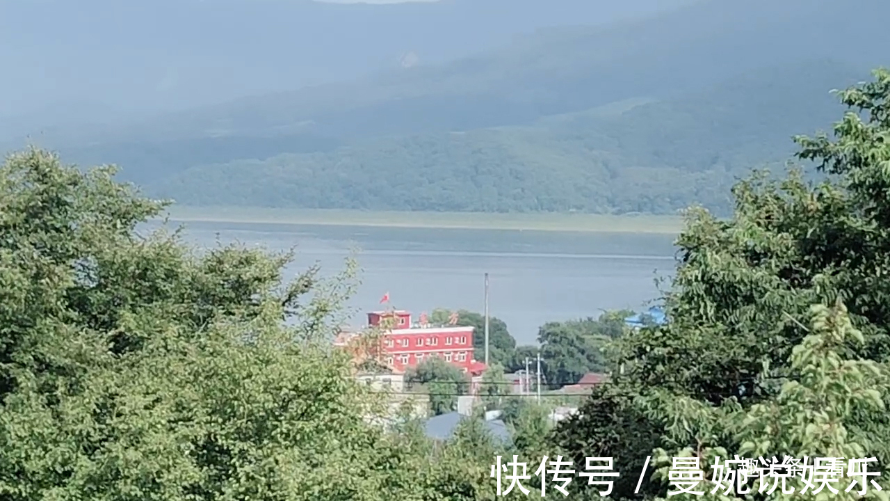 庭院|95后夫妻用废弃集装箱造双层别墅,造价6万元庭院一应俱全