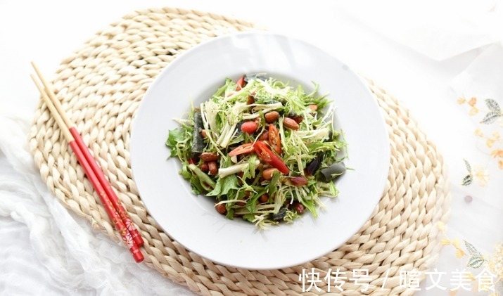 皮蛋|2元一斤的“天然下火菜”，夏天遇到要多吃，5分钟轻松搞定