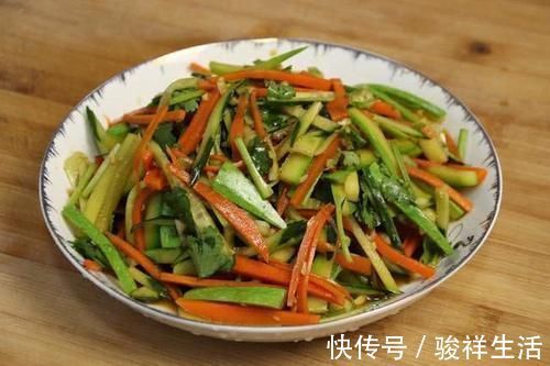 辣椒油|肥胖最怕这蔬菜,每天吃一盘,轻松减掉大肚腩,瘦出小蛮腰