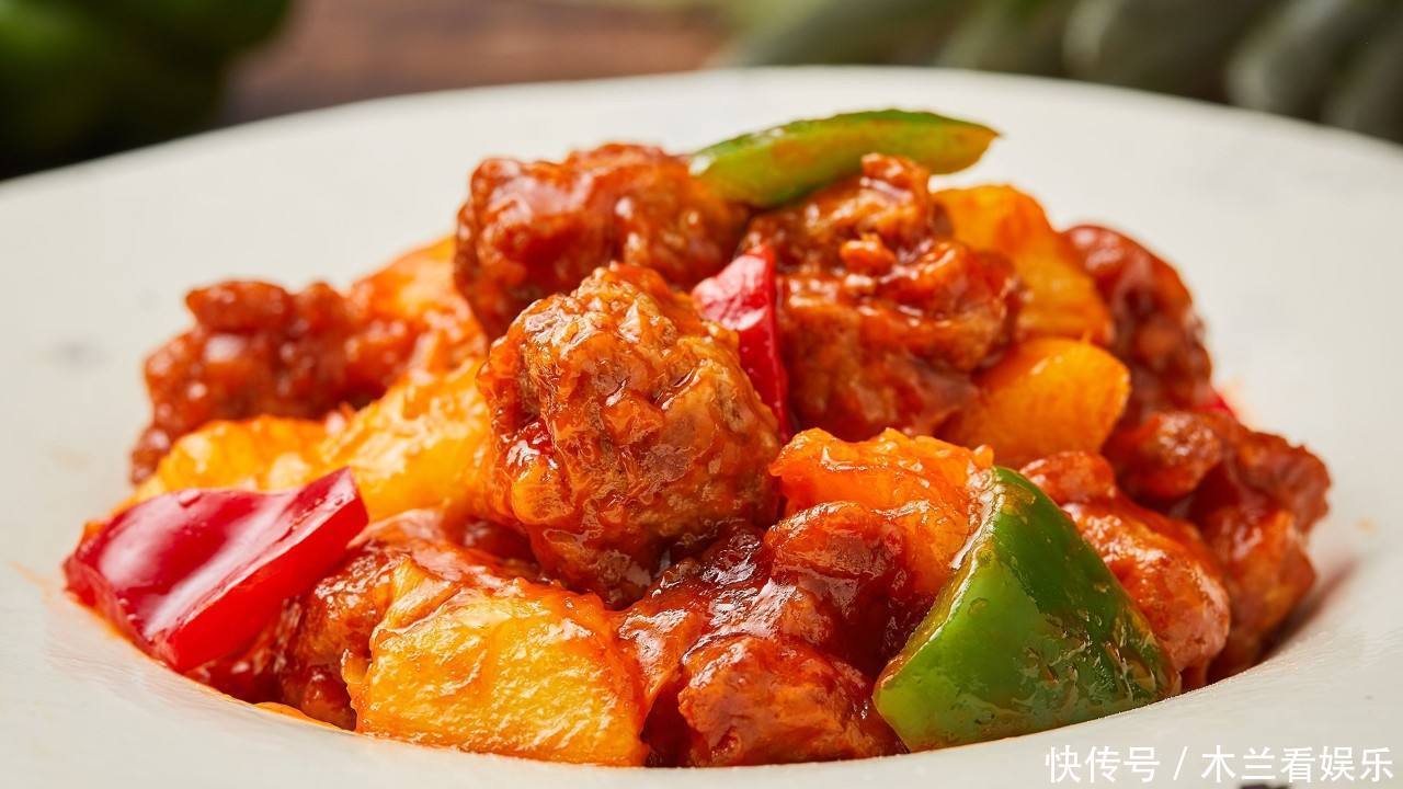 口感|教你一道菠萝咕咾排骨,口感酸甜促进代谢,增加肠胃蠕动!
