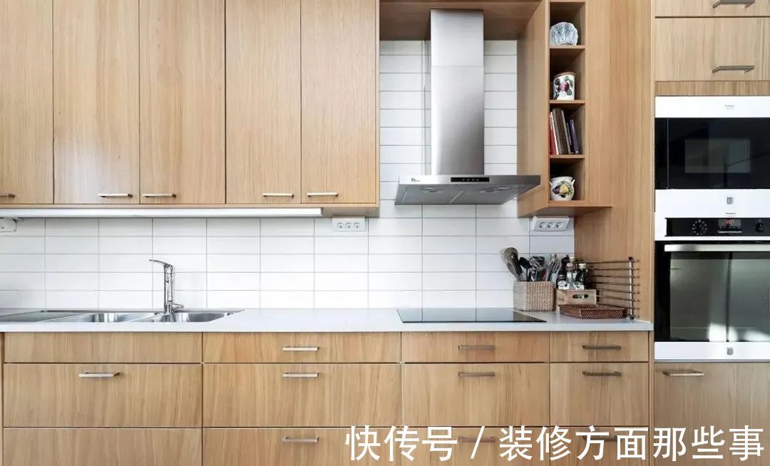 实木|81平小户型,玄关道上做卫生间,坚持把冰箱放屋中间!贼好使