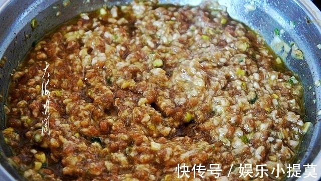 五香粉|立秋刚过，家人就馋这馅的蒸饺了，比包子还好吃，做法有窍门