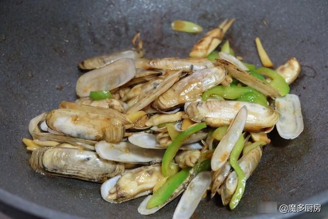 蚝油|这种小海鲜，25元一斤，倒也不算贵，简单做一做，就是一盘美食