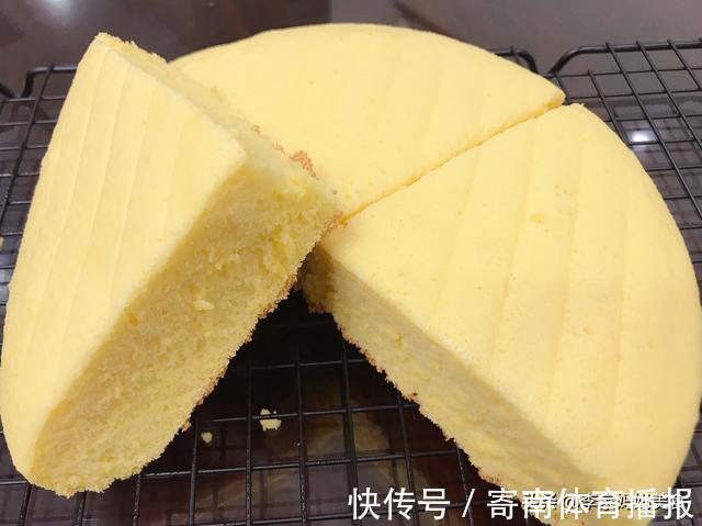 电饭煲|电饭煲蛋糕怎么做松软蓬松?牢记3个小技巧,蛋糕松软不回缩