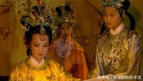 贾元春|红楼梦贾元春之死,并不是病死那么简单,曹雪芹早已给出暗示!