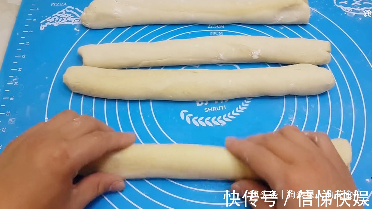 油酥|家常零食做法，一口一个，比面包还好吃，太香了