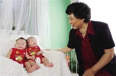 老婆|同是双胞胎,老大却像老婆前男友,硬着头皮做亲子鉴定结果悲剧