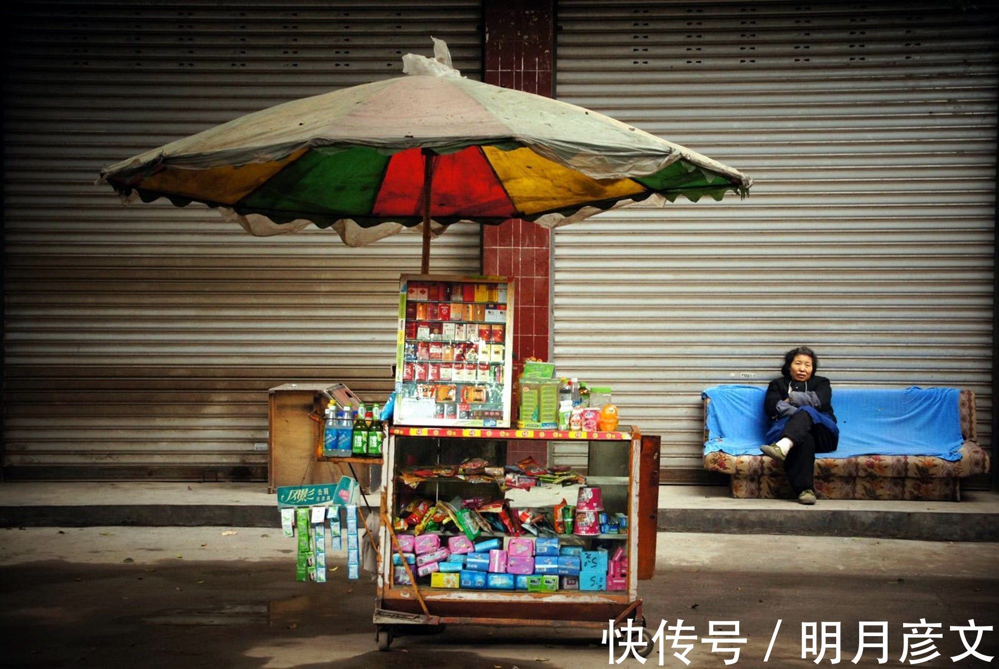 婆媳之间|婆婆总给娃买“奇葩”玩具,说了吵架,不说伤娃,“心计”很关键