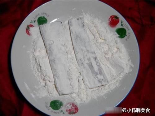 鱼肉|这鱼肉多刺少，裹上淀粉一炸，配饭下酒样样行，宴客也不丢面