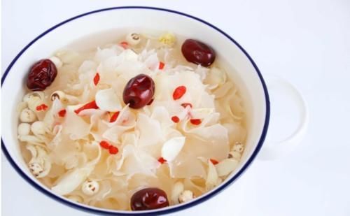 银耳|糖尿病、高血压、高血脂都是血液病,建议常吃这几种食物