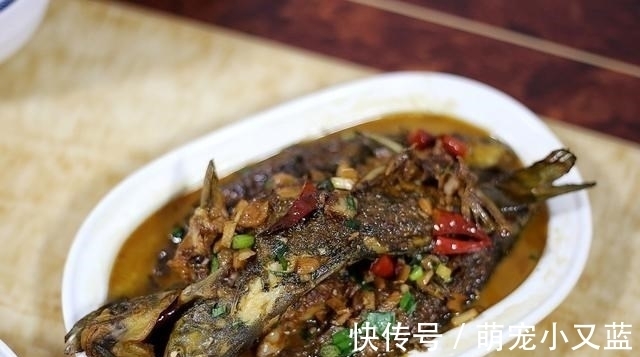 炒豌豆|6口人的晚餐，8道菜花费不到150元，网友：羡慕四线城市的生活