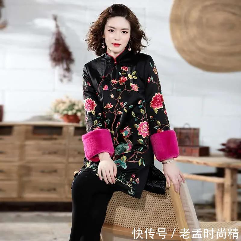 古典 当古典遇见神秘,一定会让她绽放出极致的魅力,做永远调皮的女孩