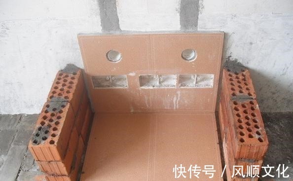 蜂窝砖|老公不顾家人反对用蜂窝砖砌了个电视柜,想不到效果美爆了!