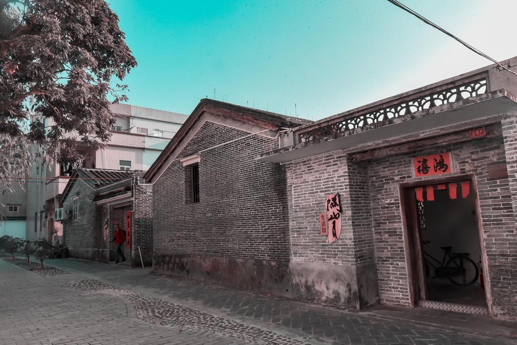  隐藏|1959年，人民大会堂挂上了一幅画，背后隐藏了2个有趣的故事