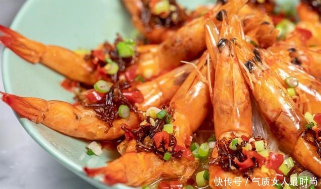 做出来|虾,直接用水煮就错了,学会这一招,保准虾肉鲜嫩