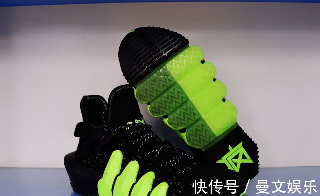 性能 鞋不可貌样？这5款被“颜值”耽误的国产球鞋，性能真的不输Nike