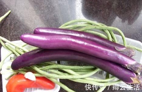 桃子|血液黏稠的人,饭后有3种“现象”,若都没有,说明血管还算通畅