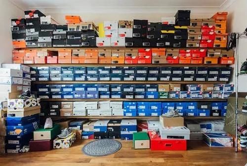 降温|“炒鞋热”降温了,鞋盒又成“新炒货”,有人靠买卖鞋盒赚百万